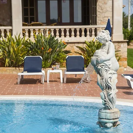 Villa Aguilas